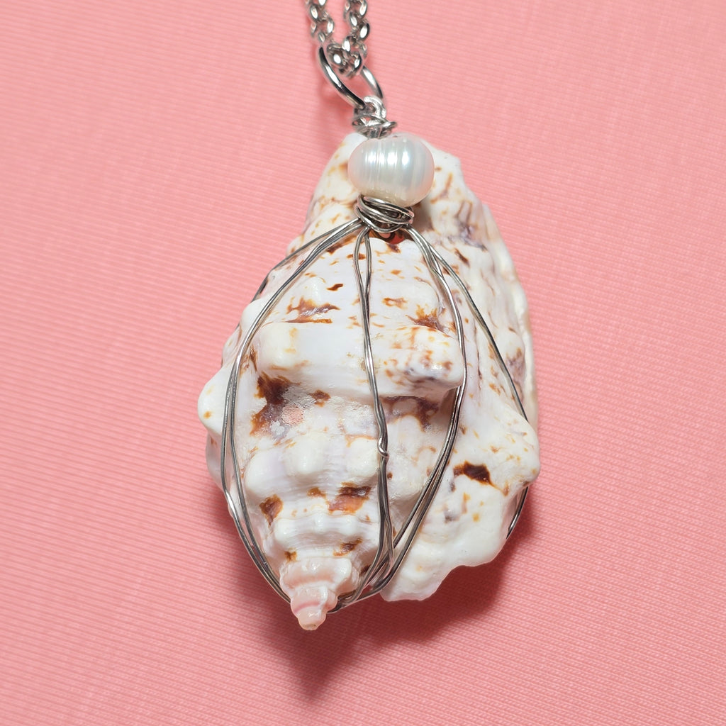 Handmade Wired Natural Conch Shell Super Long Necklace Boho Beach Summer Staple Necklace