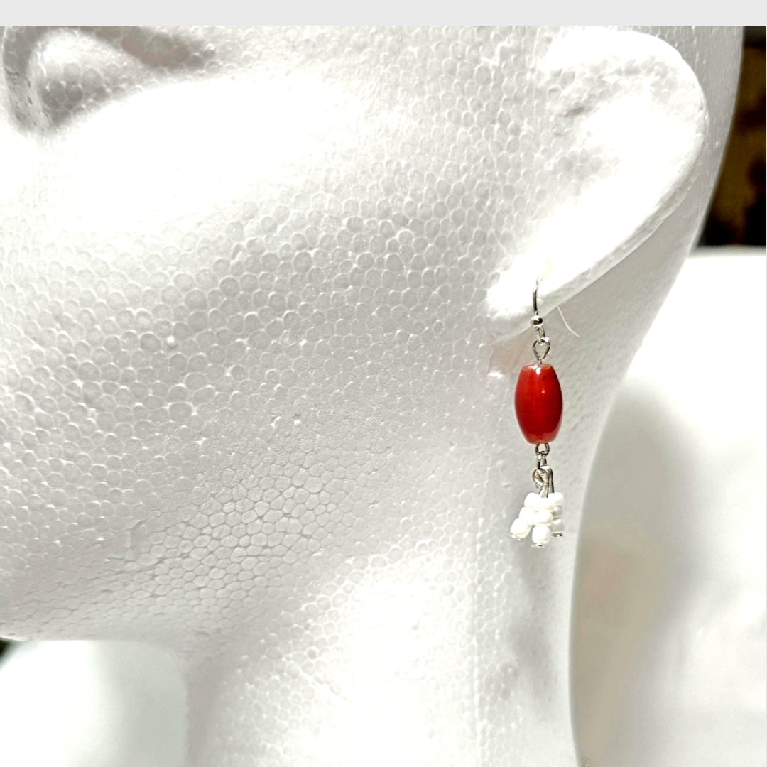 Handmade Natural Torquiose Pendant with Red Carnelian stone, white glass seed beads on silver tone chain. Y2K Bohenian Coastal Necklace Set