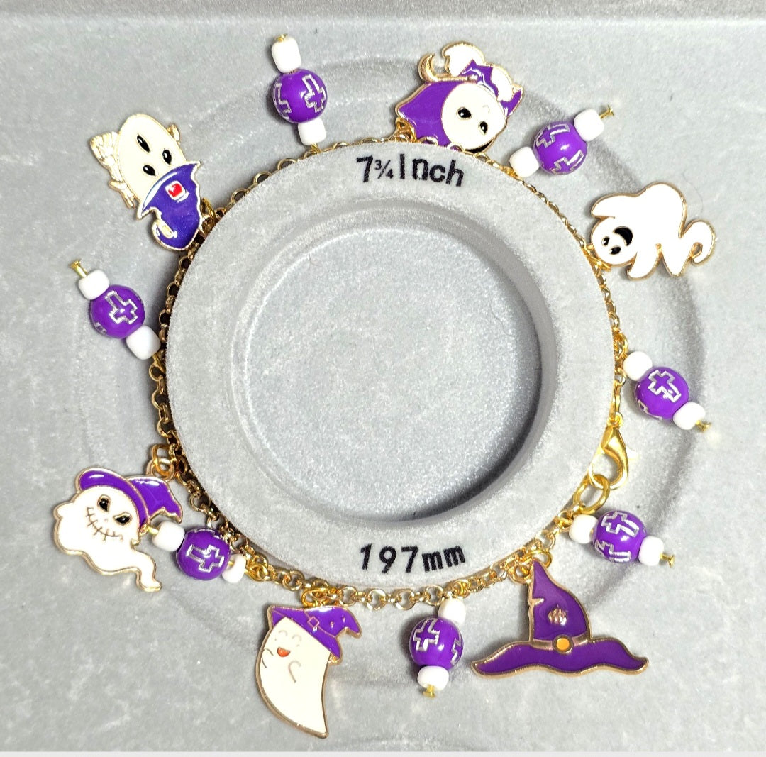 Fun Purple Ghost and Reaper Charm Beaded Bracelet: Halloween Aesthetic