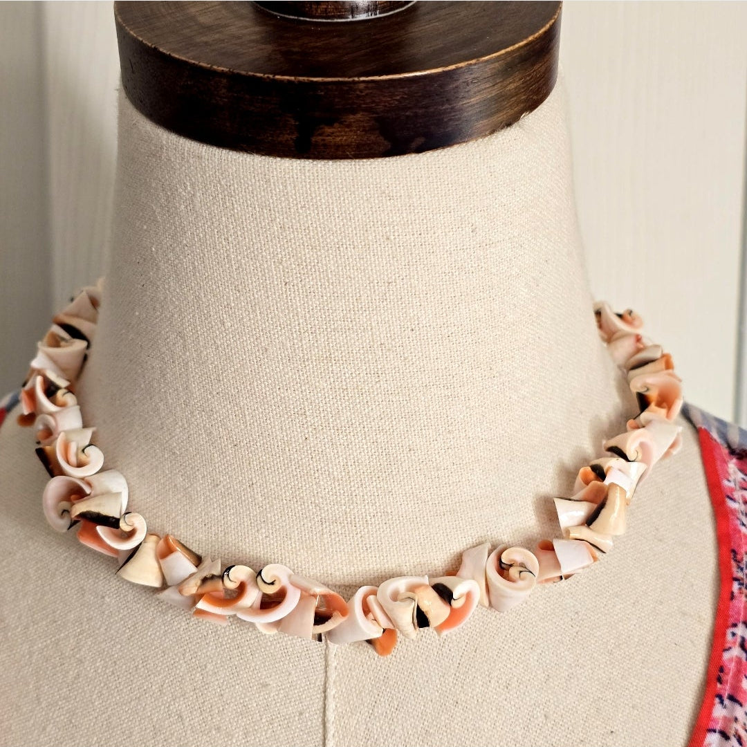 Beautiful Bohemian Beach Coastal Style Shell Beaded Necklace