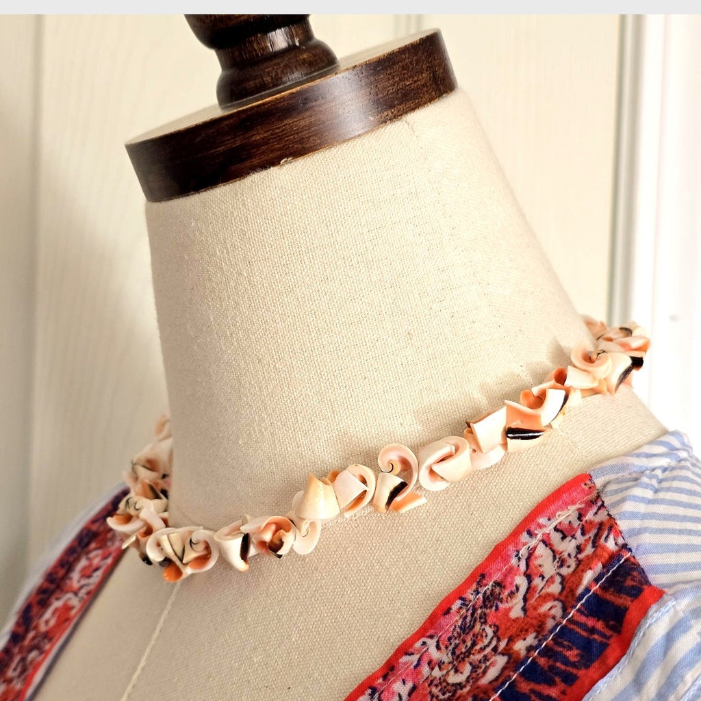 Beautiful Bohemian Beach Coastal Style Shell Beaded Necklace